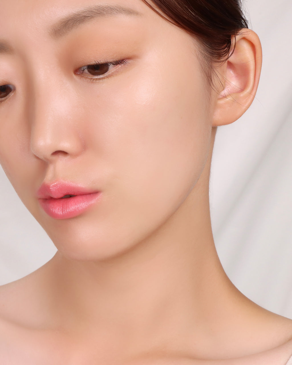 Moisturizing Foundation, Primer S, Clear - Superior Hydration for Dry Skin - Balanced Moisture Retention for Oily Skin -1.0 fl oz